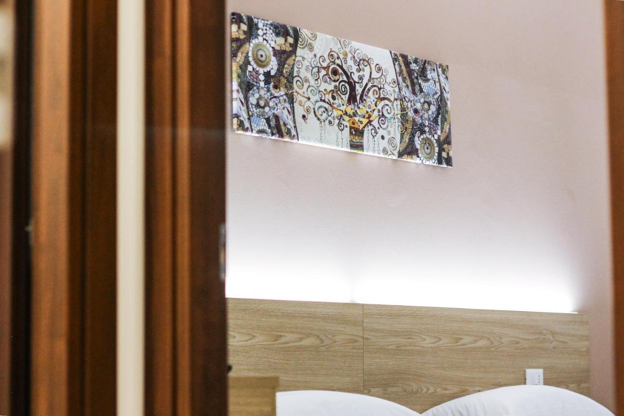 Al Maso In Centro B&B LʼAquila Kültér fotó